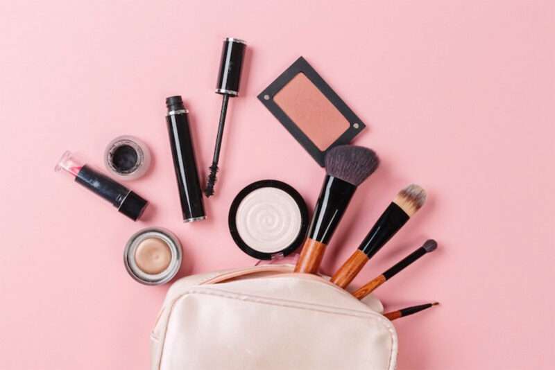 The Ultimate Guide to Makeup Tips: Enhance Your Beauty
